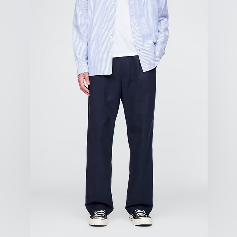 Gap 365 Relaxed Pleated Trousers